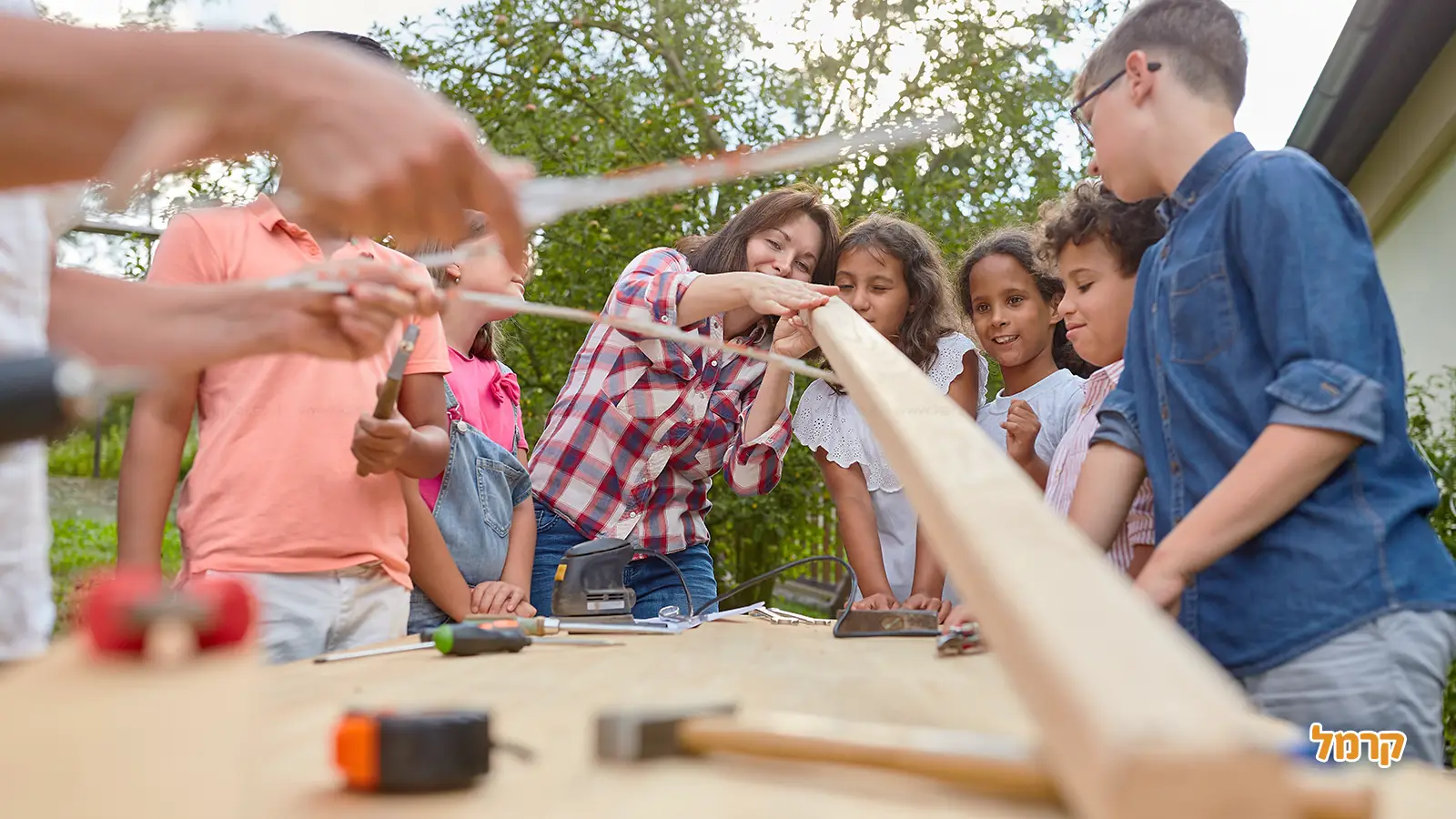 סדנת נגרים קטנים - חווית למידה לילדים
