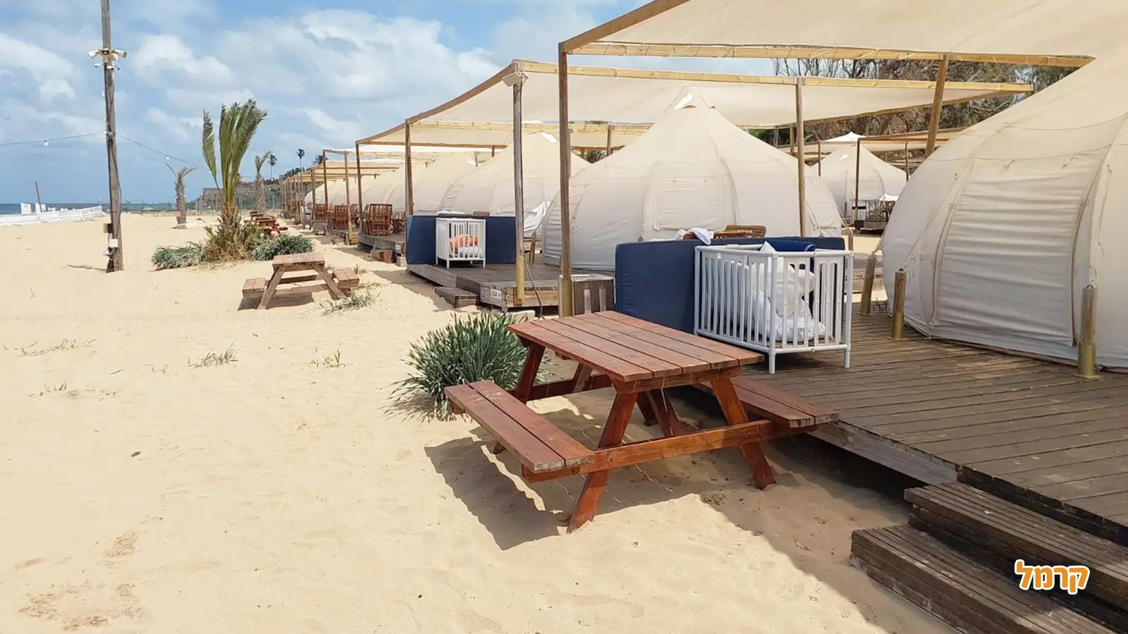 מתחם קמפינג