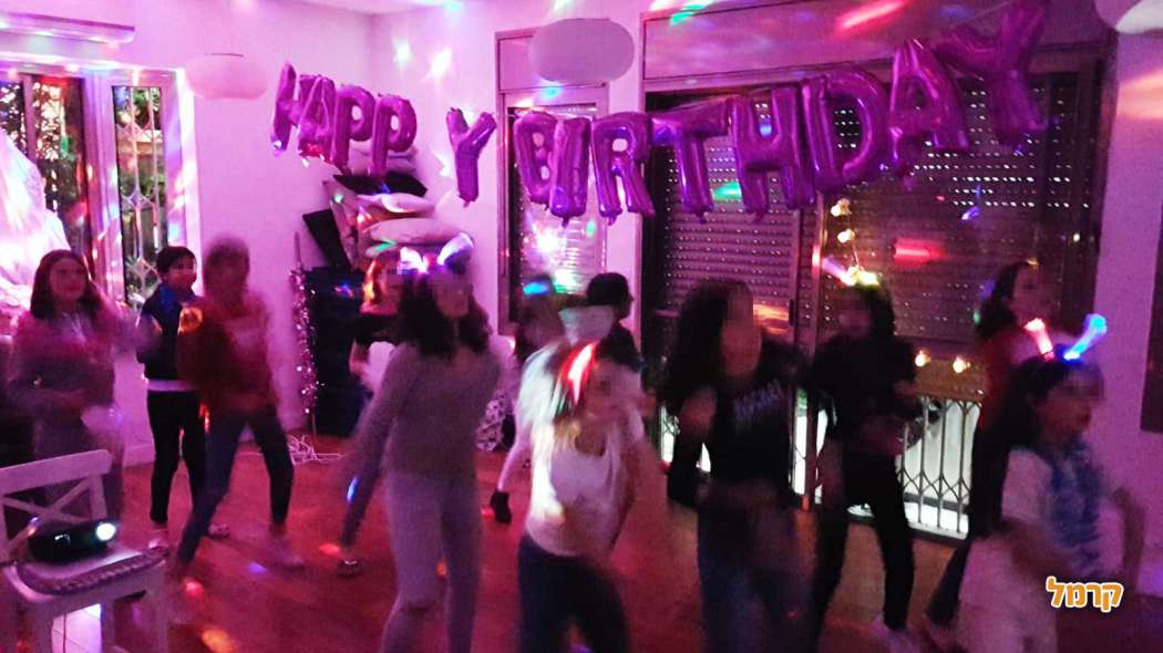 חגיגת בנות ונהנות, בלבד!