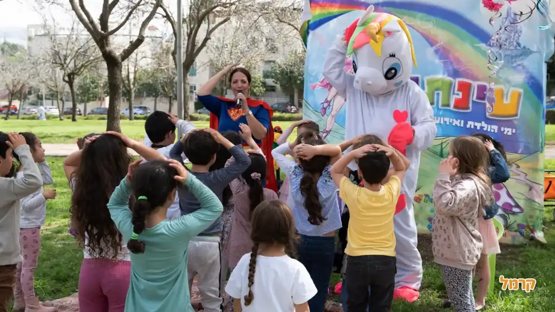 יומולדת של גיבורי העל
