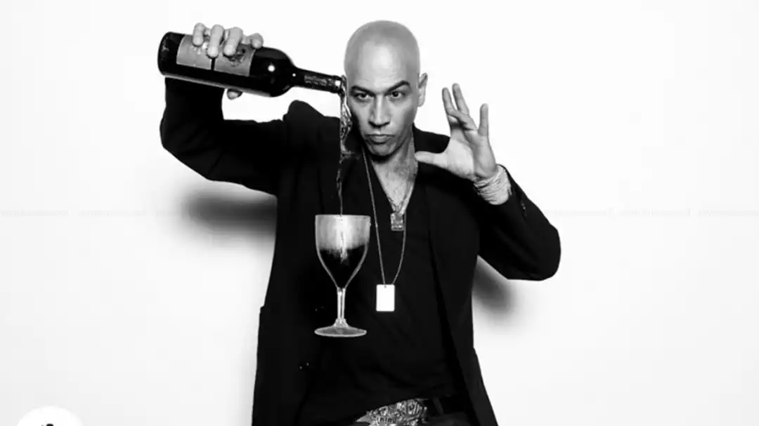 איתי התופעה במופע חושים