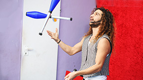 קרקס במזוודה - יומולדת מדליקה