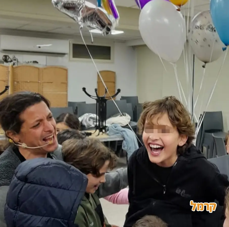 מורן קל - סטנדאפיסט קורע מצחוק - 073-7028524