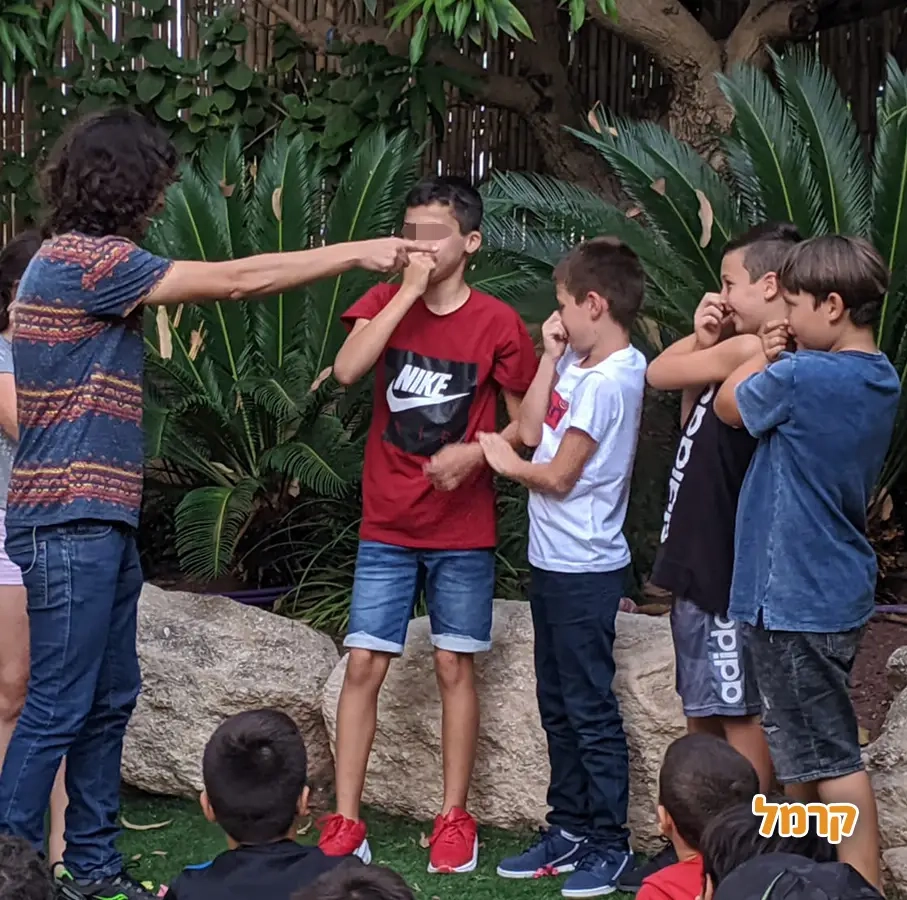 מורן קל - סטנדאפיסט קורע מצחוק - 073-7028524