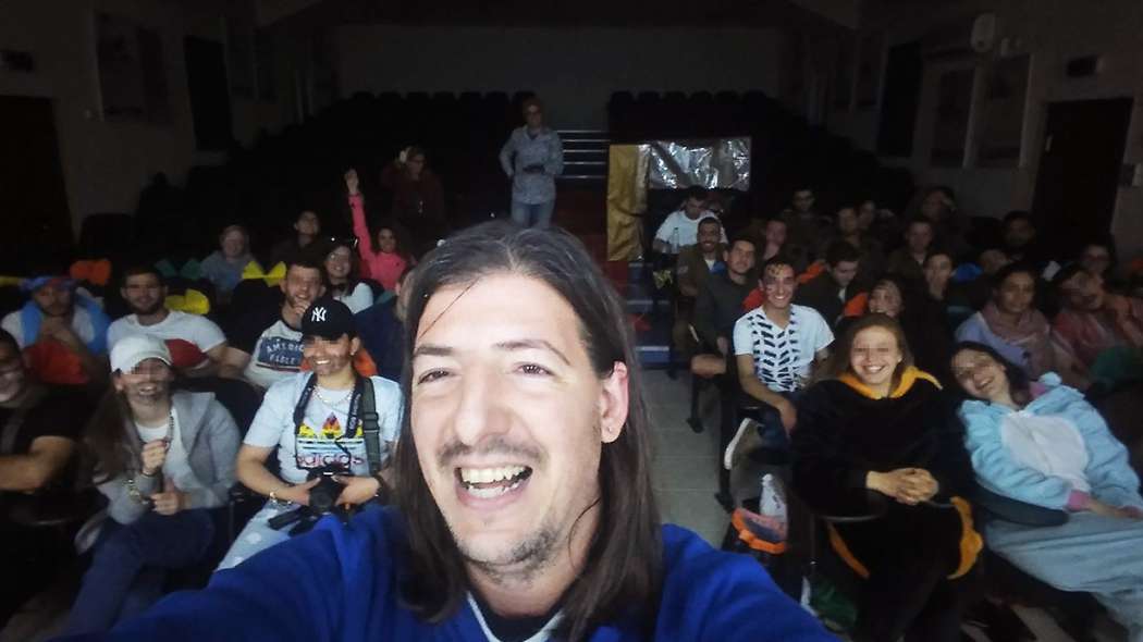 סטנדאפ קורע מצחוק עם גיל רוזנברג סטנדאפ קורע מצחוק עם גיל רוזנברג