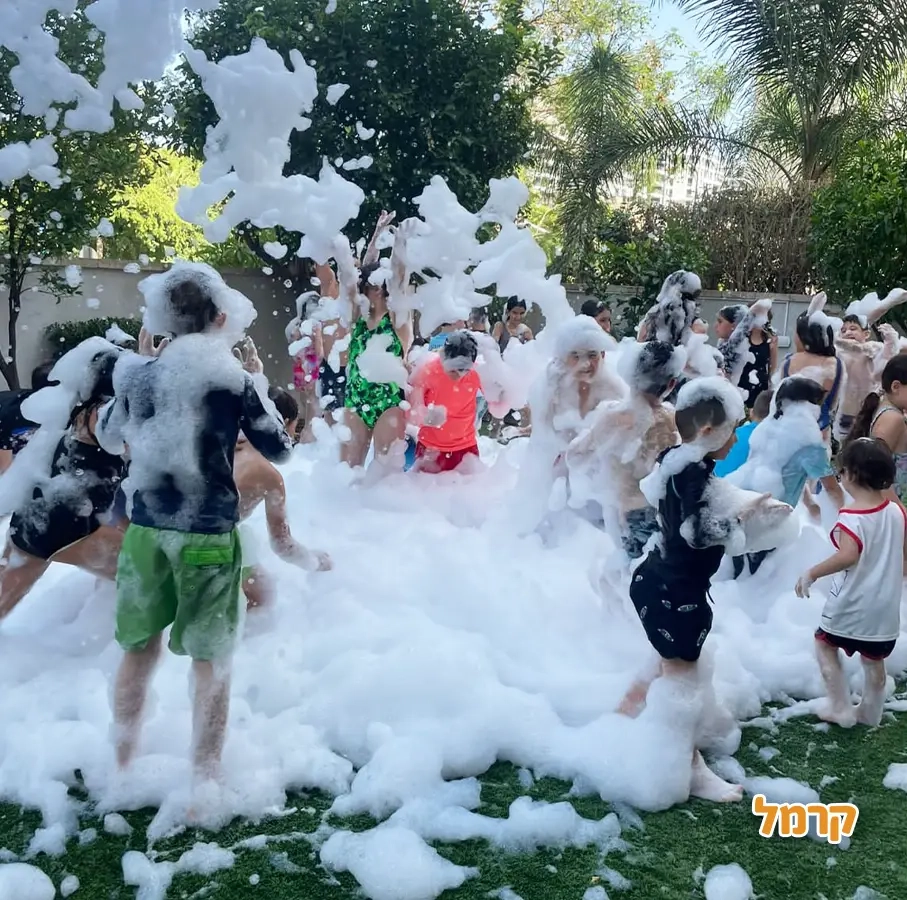 דיג ודוג זוג ליצנים במופע מדהים - 073-7576391