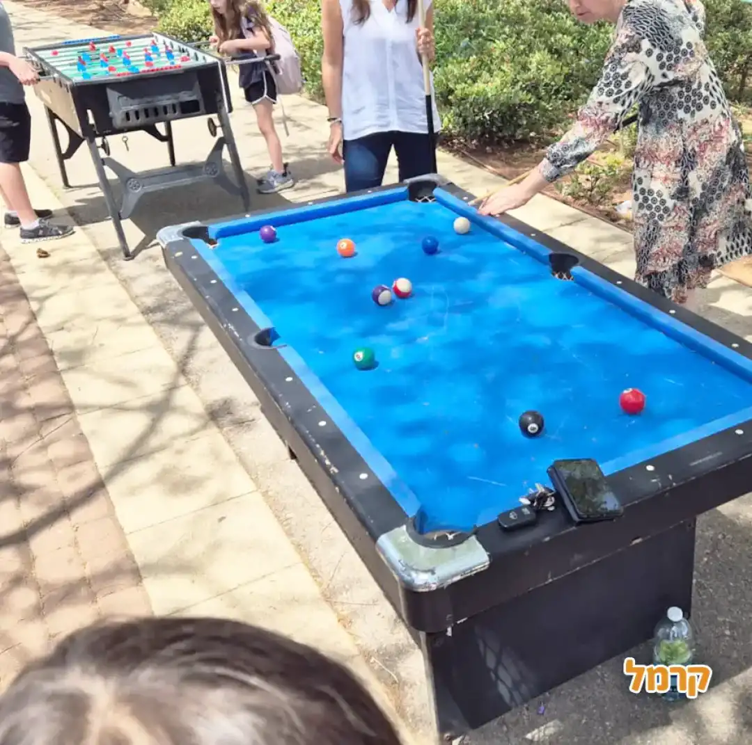 שולחן סנוקר