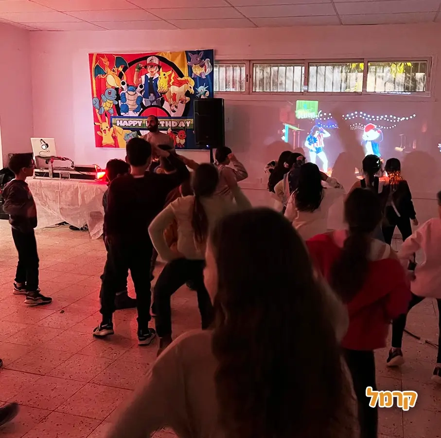 סמייל הפקות - קריוקי והכל הולך - 073-7598894