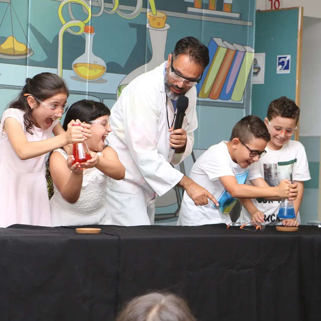 גיא המדען גיא המדען