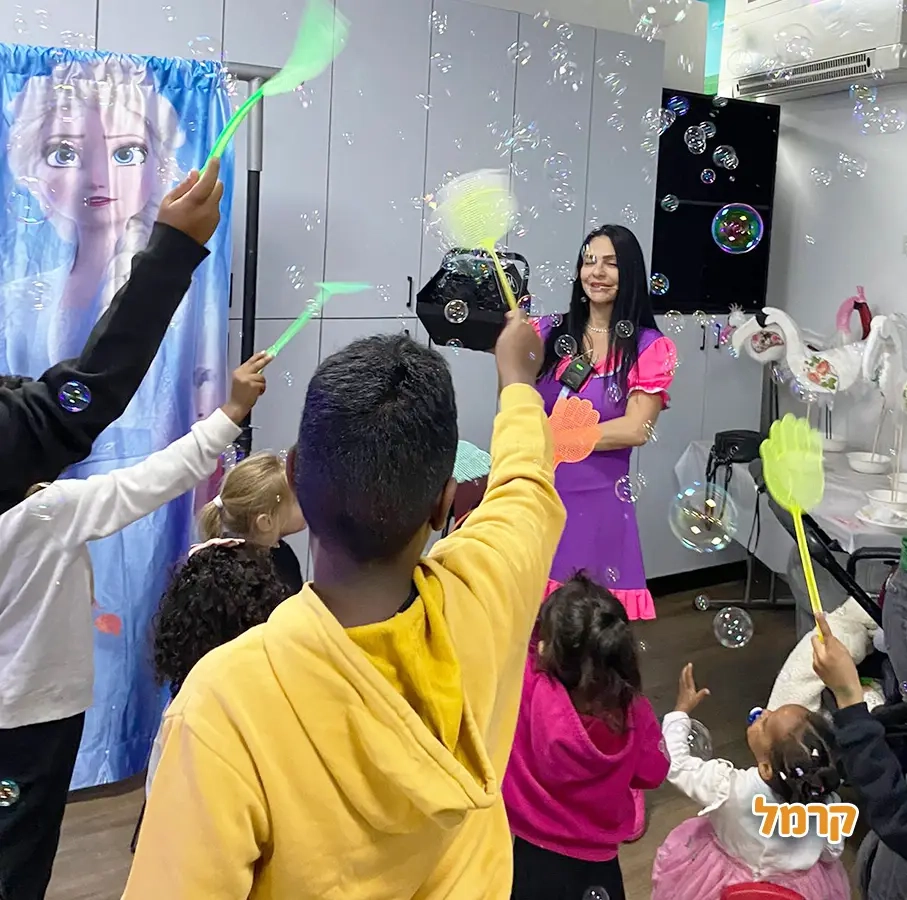 חגיגת LOL, חד קרן עם אפצ'י הליצנית - 073-7836747