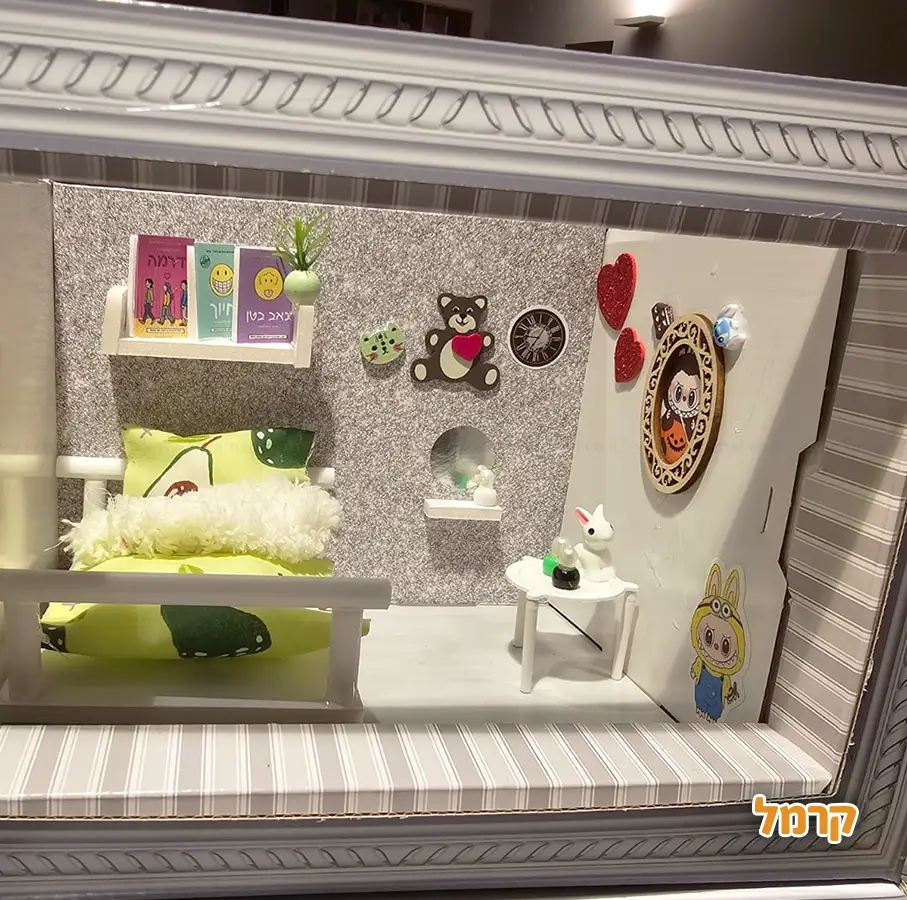 חגיגה מיניאטורית - יצירה מטריפה - 073-7757184