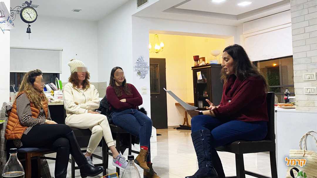 הקסם שמאחורי הכתב עם מאיה הראל