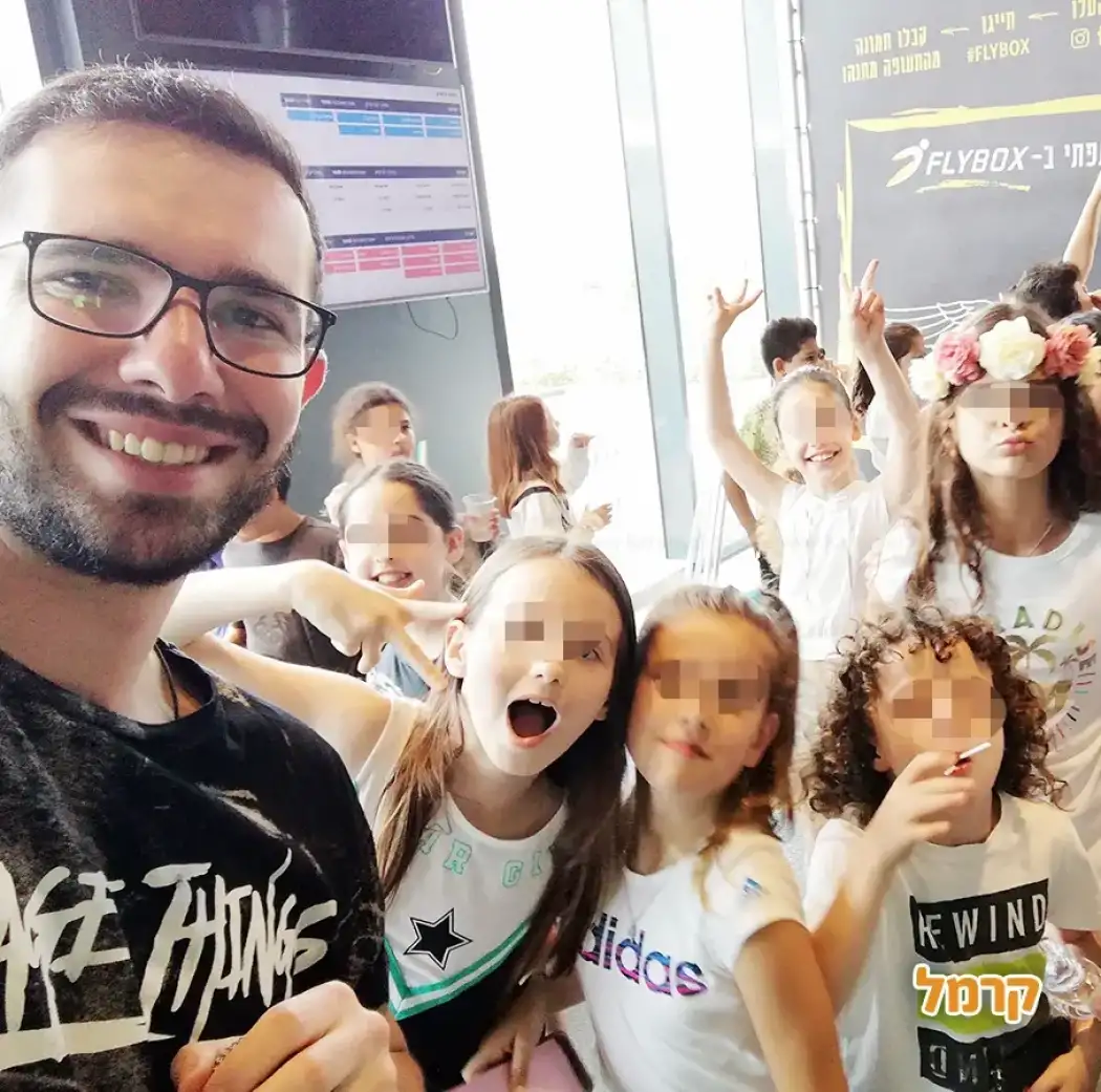 דיג'יי עמרי לייטוש דיג'יי עמרי לייטוש