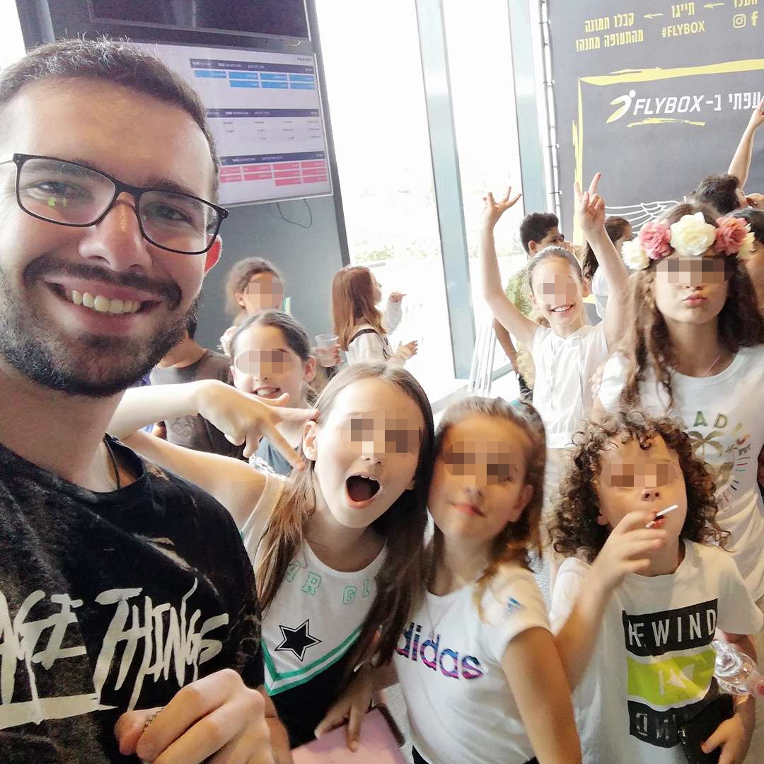 דיג'יי עמרי לייטוש לאירוע מושלם דיג'יי עמרי לייטוש לאירוע מושלם