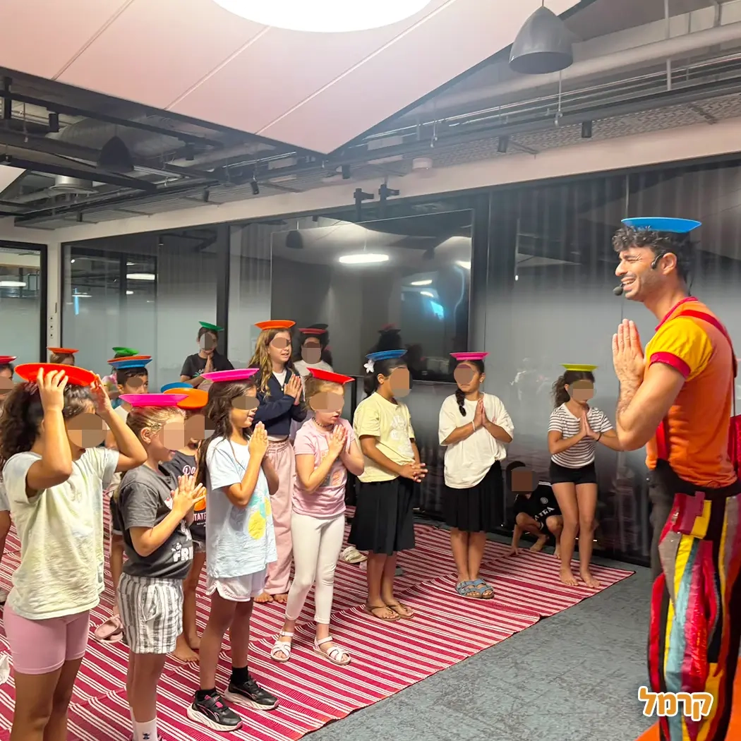 אריאל הקטן - הפעלת קרקס - 073-7842390