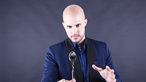 עלם חן במופע אומנות חושים