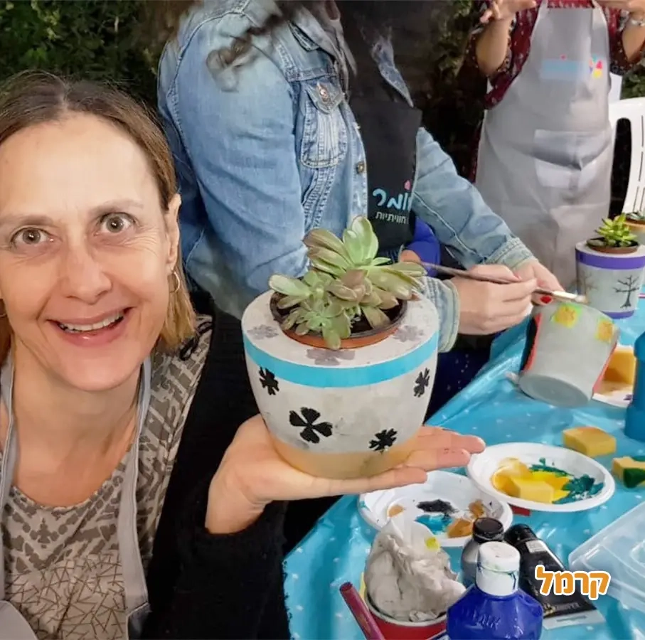 טל וחומר - סדנאות יצירה חוויתיות - 073-7026353