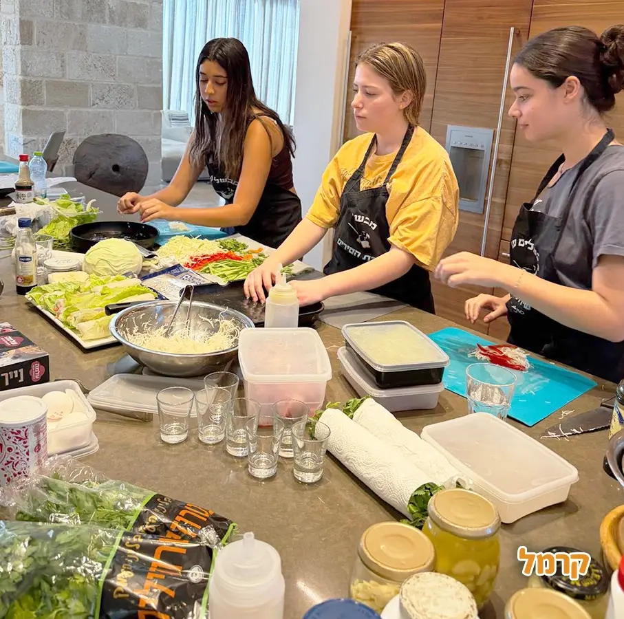 שירת הסירים עם השף ירון חן - 073-7026782