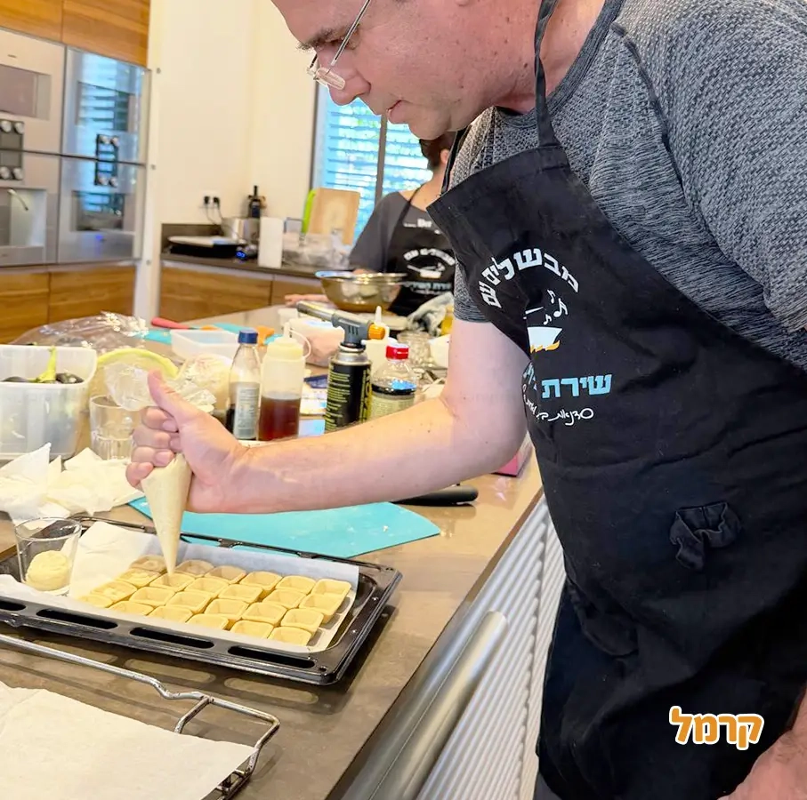 שירת הסירים עם השף ירון חן - 073-7026782