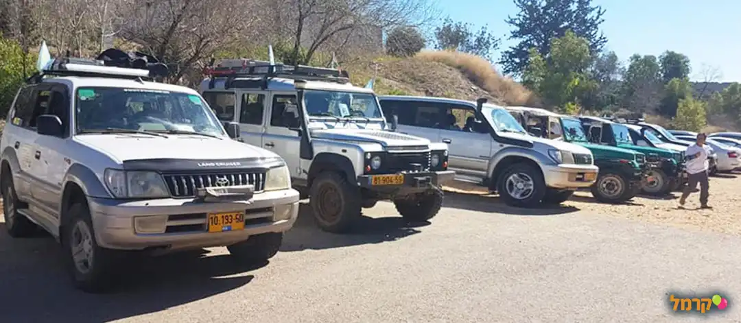 יאיר טיולי גיפים