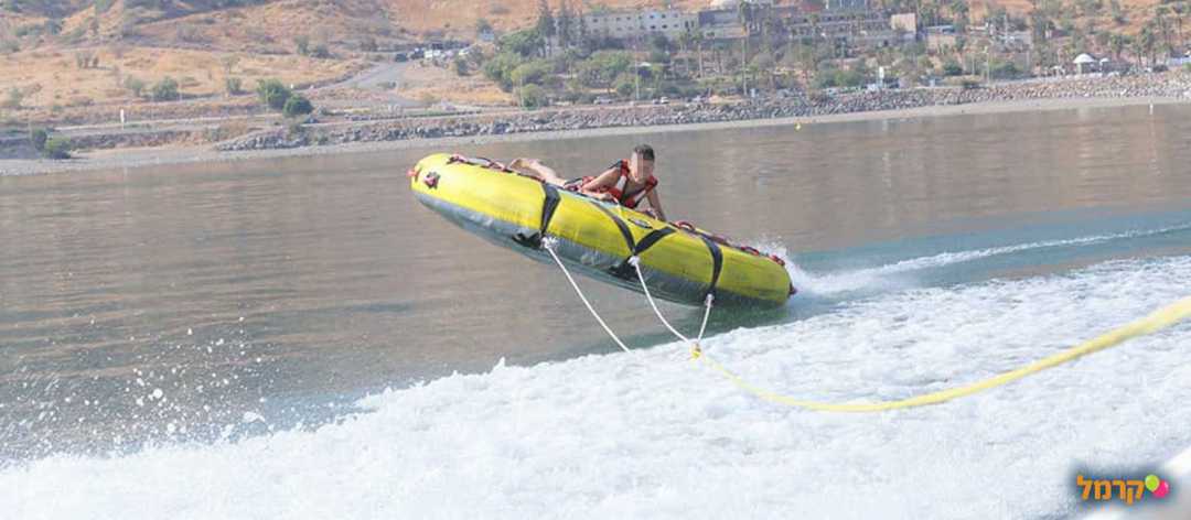 אבוב שכירה ענק