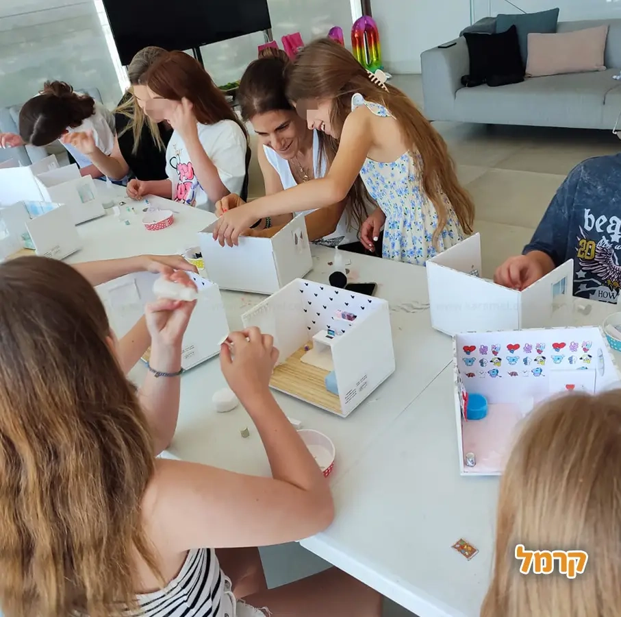 עיצוב חדרים קטנים - 073-7026384