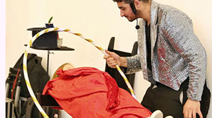 אלעד הקוסם החברתי - קסמים והומור