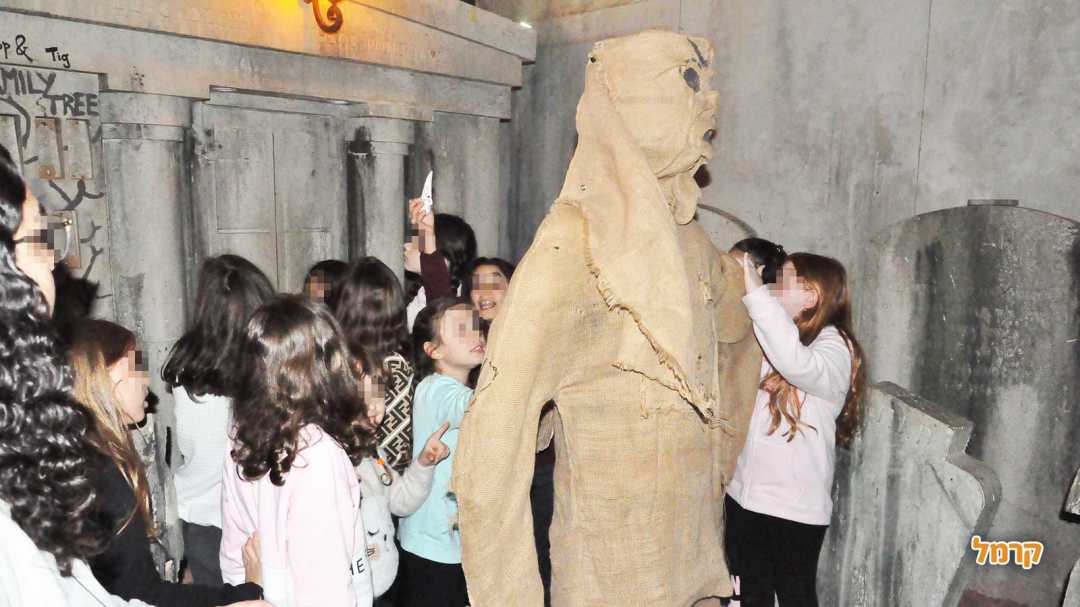תעלומה בחדר בריחה