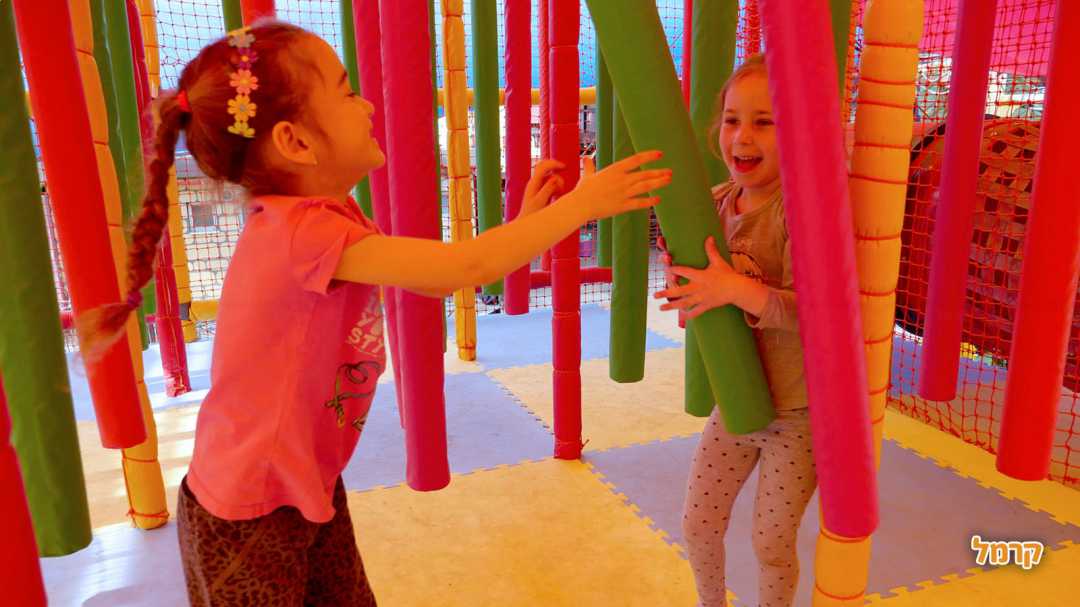 משחקים בגימבורי