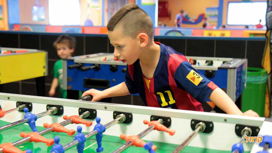 שולחנות כדורגל