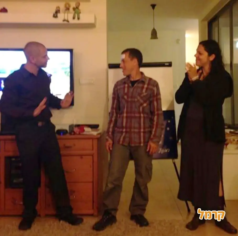 מחוץ לקופסה - משחקים למבוגרים - 073-7026424