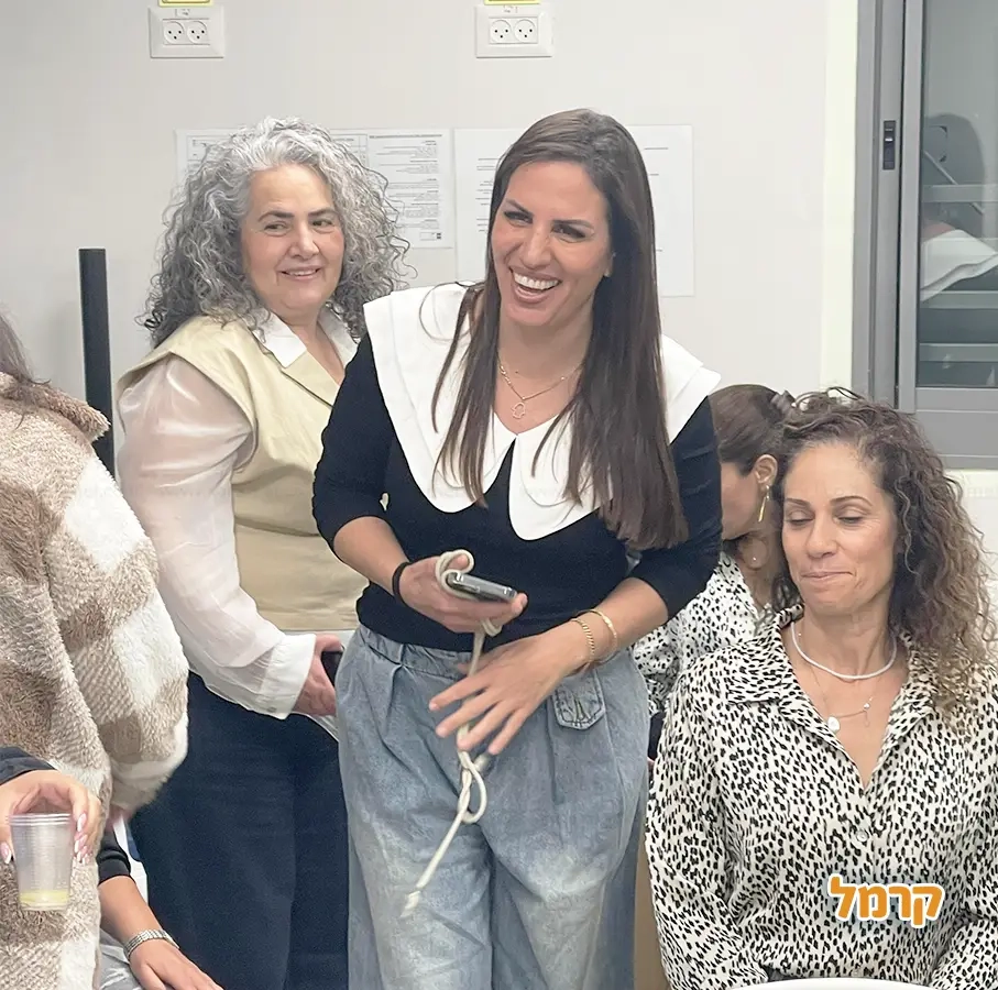 מחוץ לקופסה - משחקים למבוגרים - 073-7026424