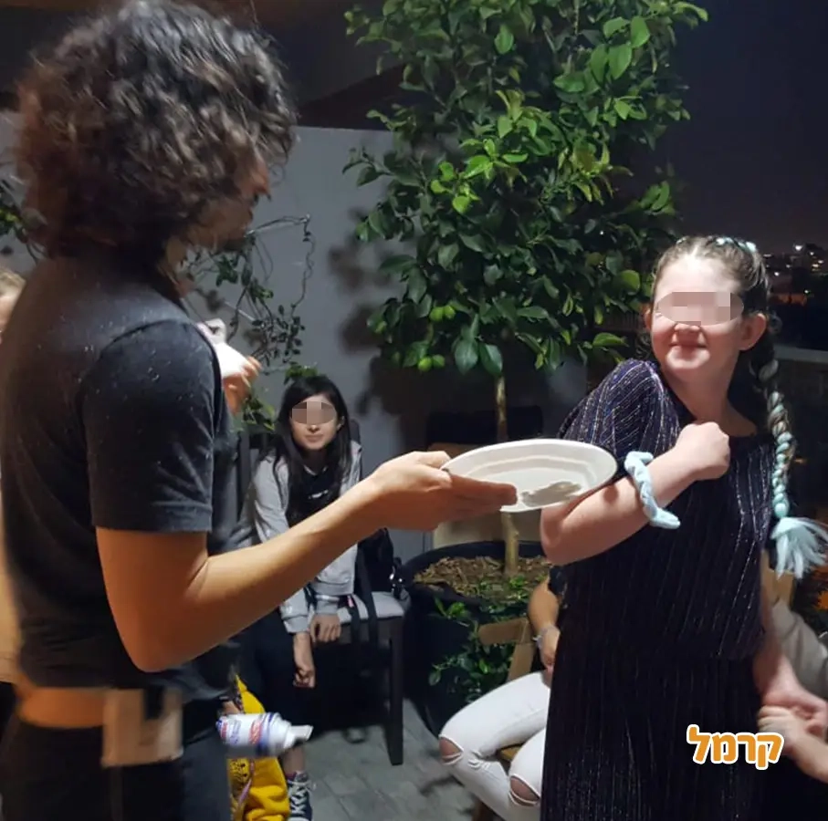 סטנדאפ של יומולדת - 073-7026207