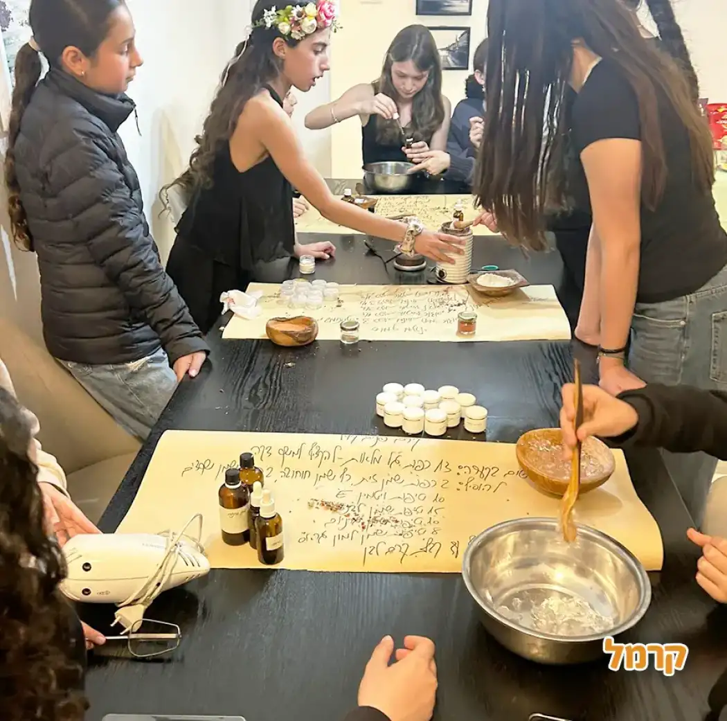 עדי נטורל ביוטי - סדנת טיפוח לבנות