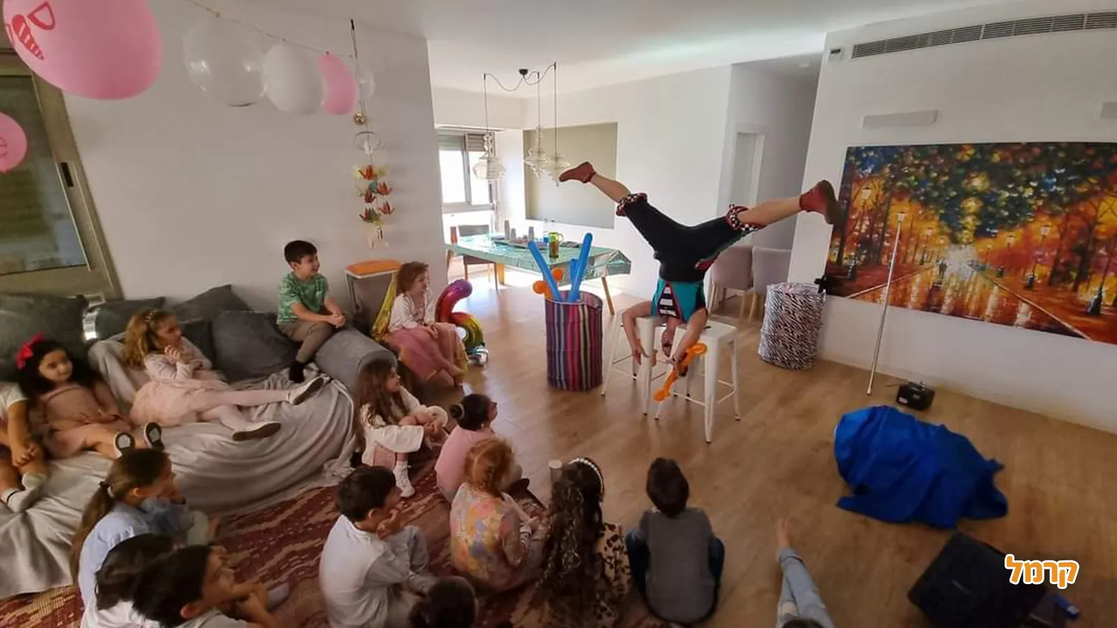 לעוף עם בלונים - 073-7590577