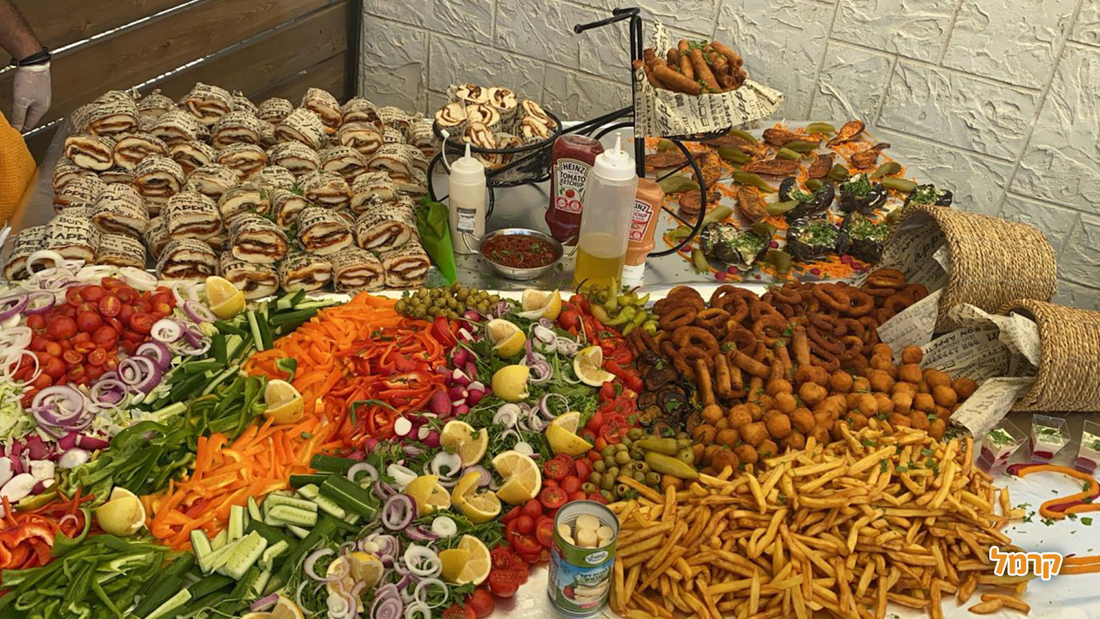 שוקל'א - שולחנות שוק מושלמים - 073-7025421