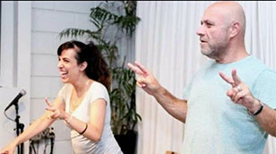 הפעלת אימפרוביזציה אינטרקטיבית הפעלת אימפרוביזציה אינטרקטיבית