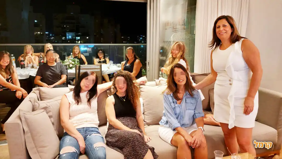 לצחוק בלי הפסקה עם מירב לויאן