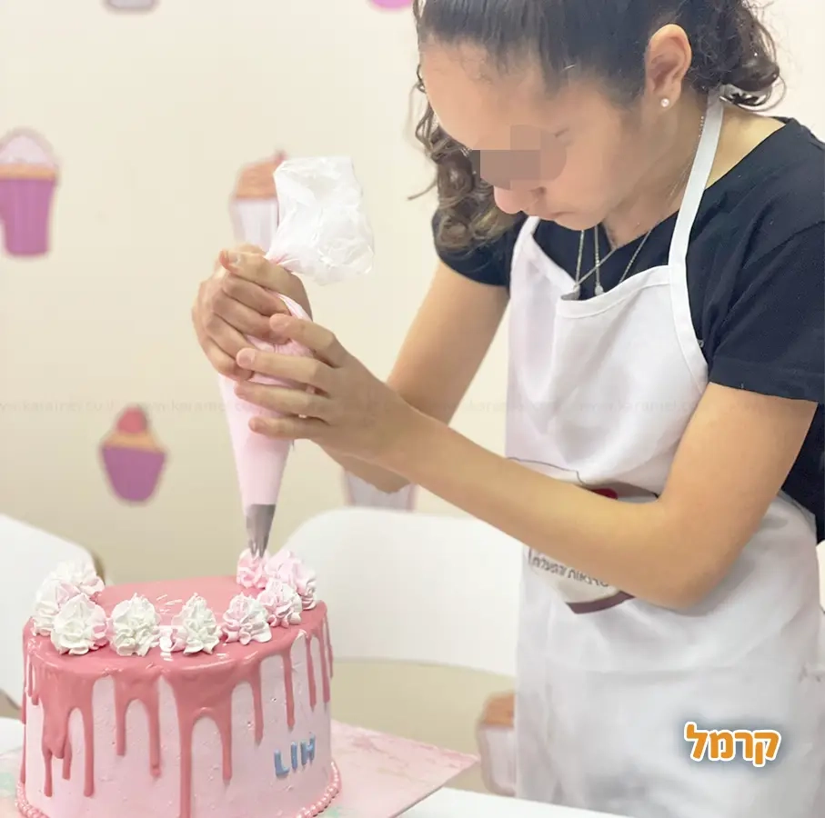 ביס אוף ארט - סדנת זילוף - 073-7026484