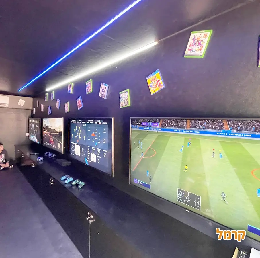 Play Box - חווית משחק מדליקה - 073-7590537