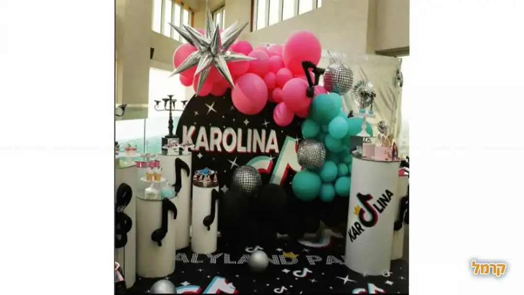 טיקטוק ו-LOL עם לאלילנד