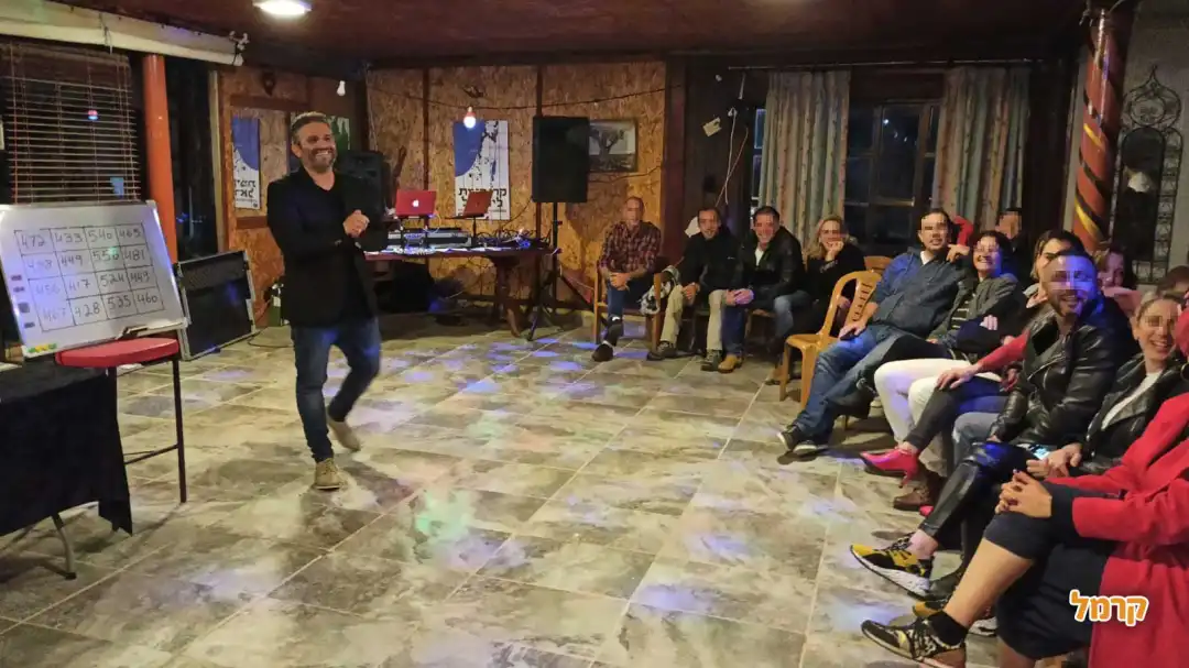 יוסי בונן אמן חושים קוסם ומנטליסט