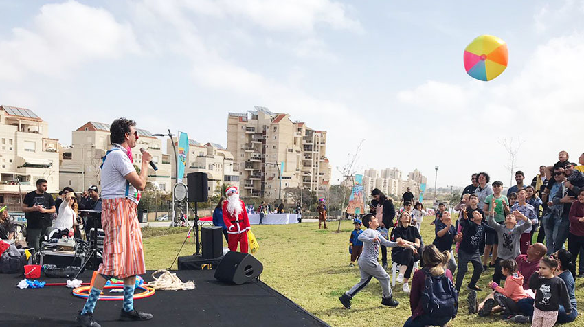 ליצן הכיתה סטנדאפ לילדים ליצן הכיתה סטנדאפ לילדים