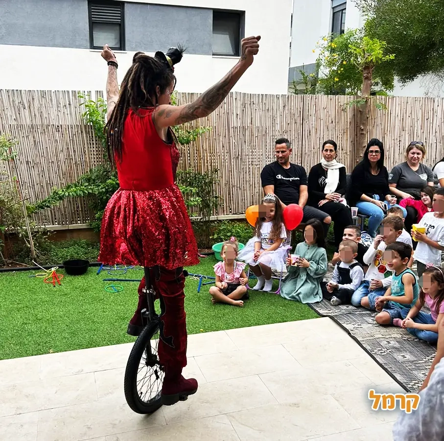 מאיה ראסטפה - הפעלת ג'אגלינג - 073-7820059