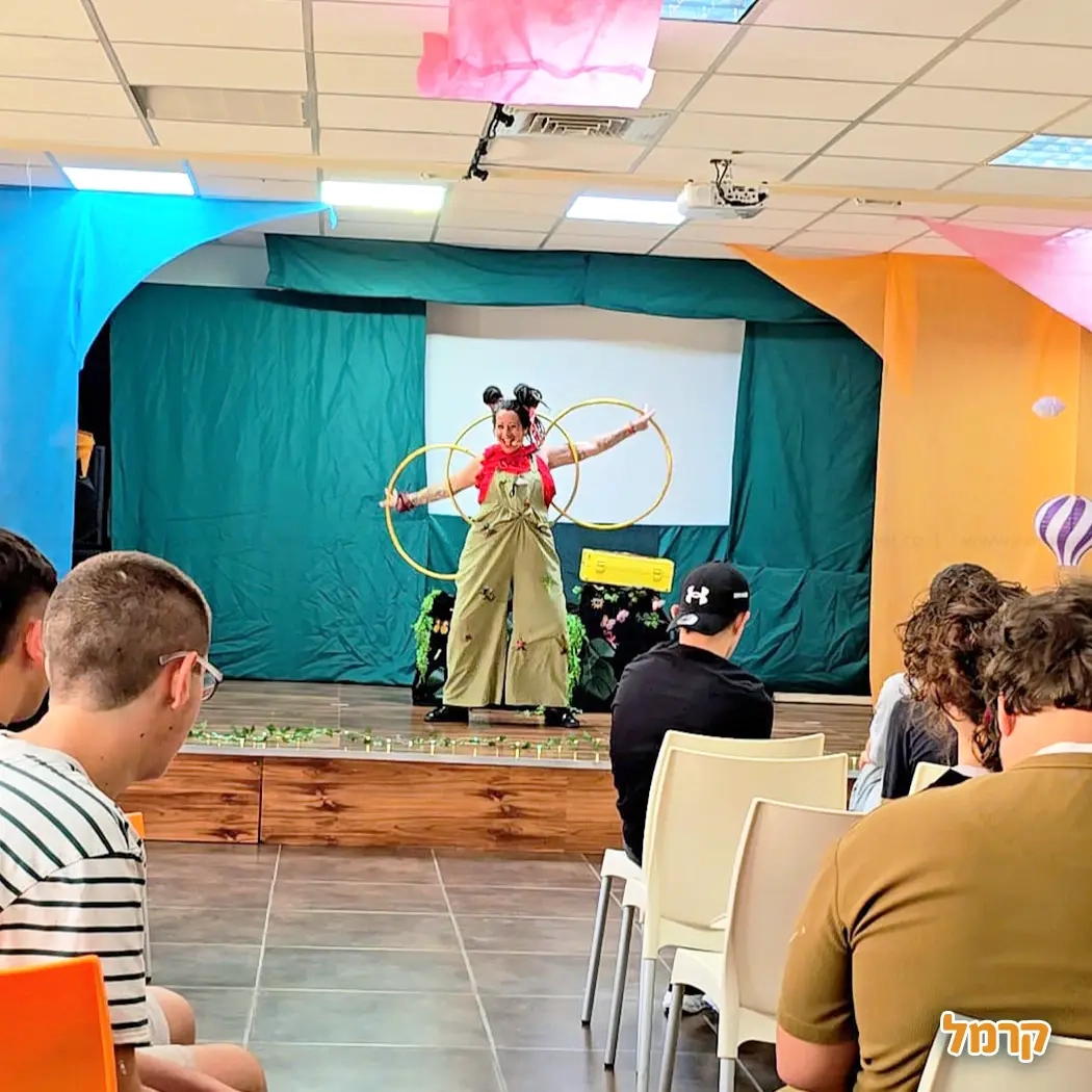 מאיה ראסטפה - הפעלת ג'אגלינג - 073-7820059