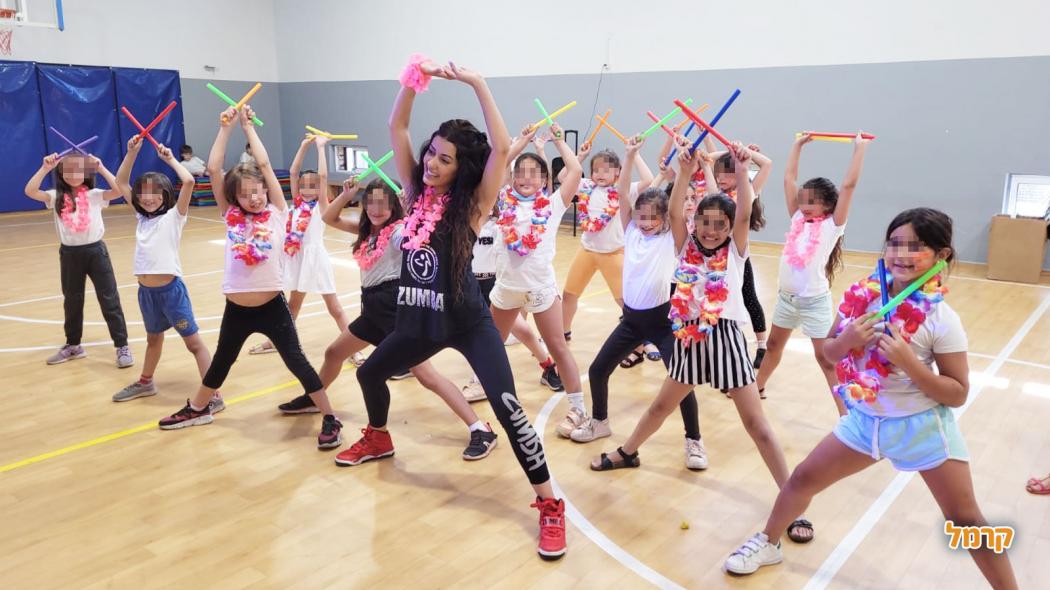 זומבלדת עם אלה - 073-7818344