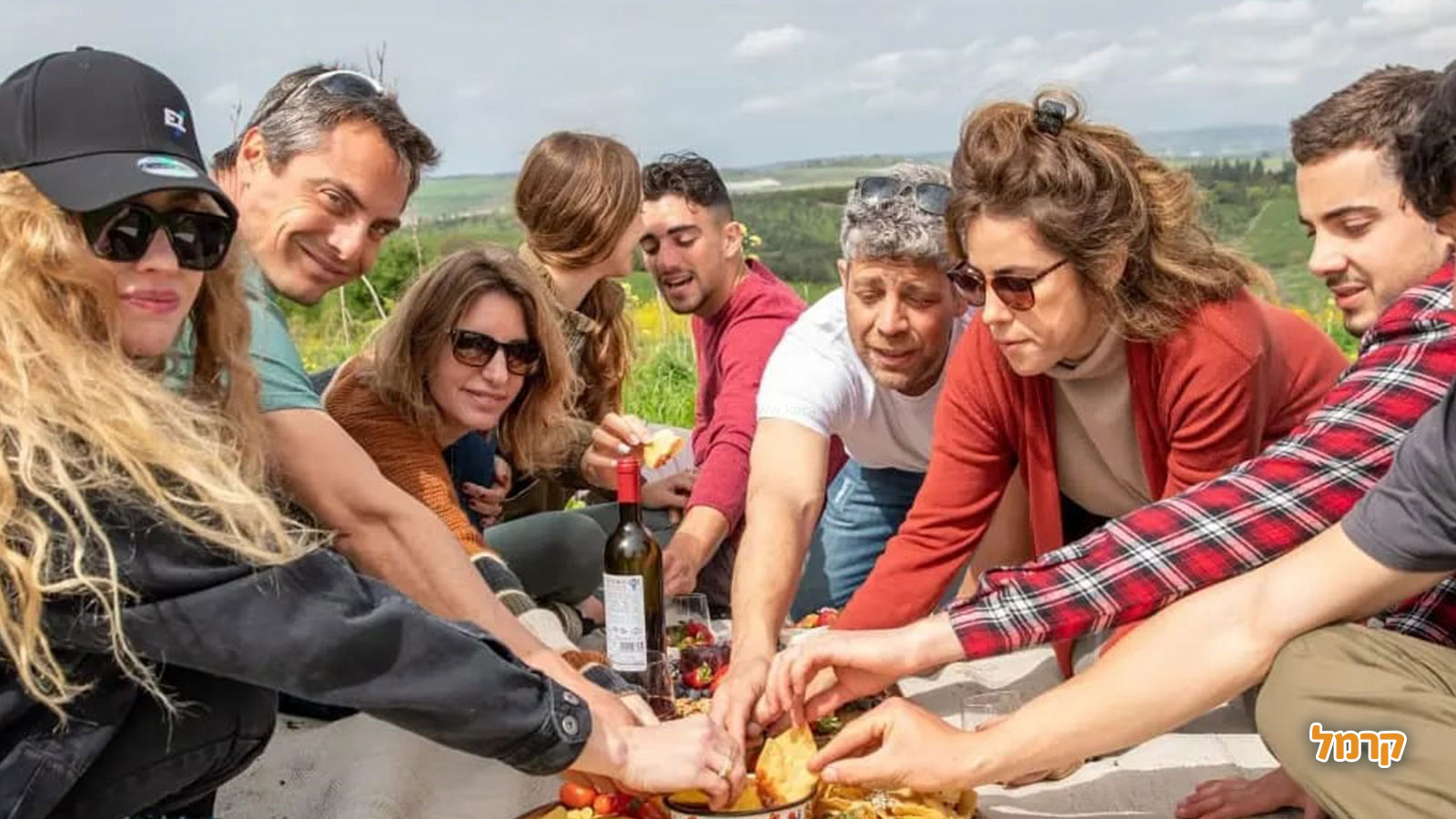 טוקטוק אלונה - טיולי שטח - 073-7785464