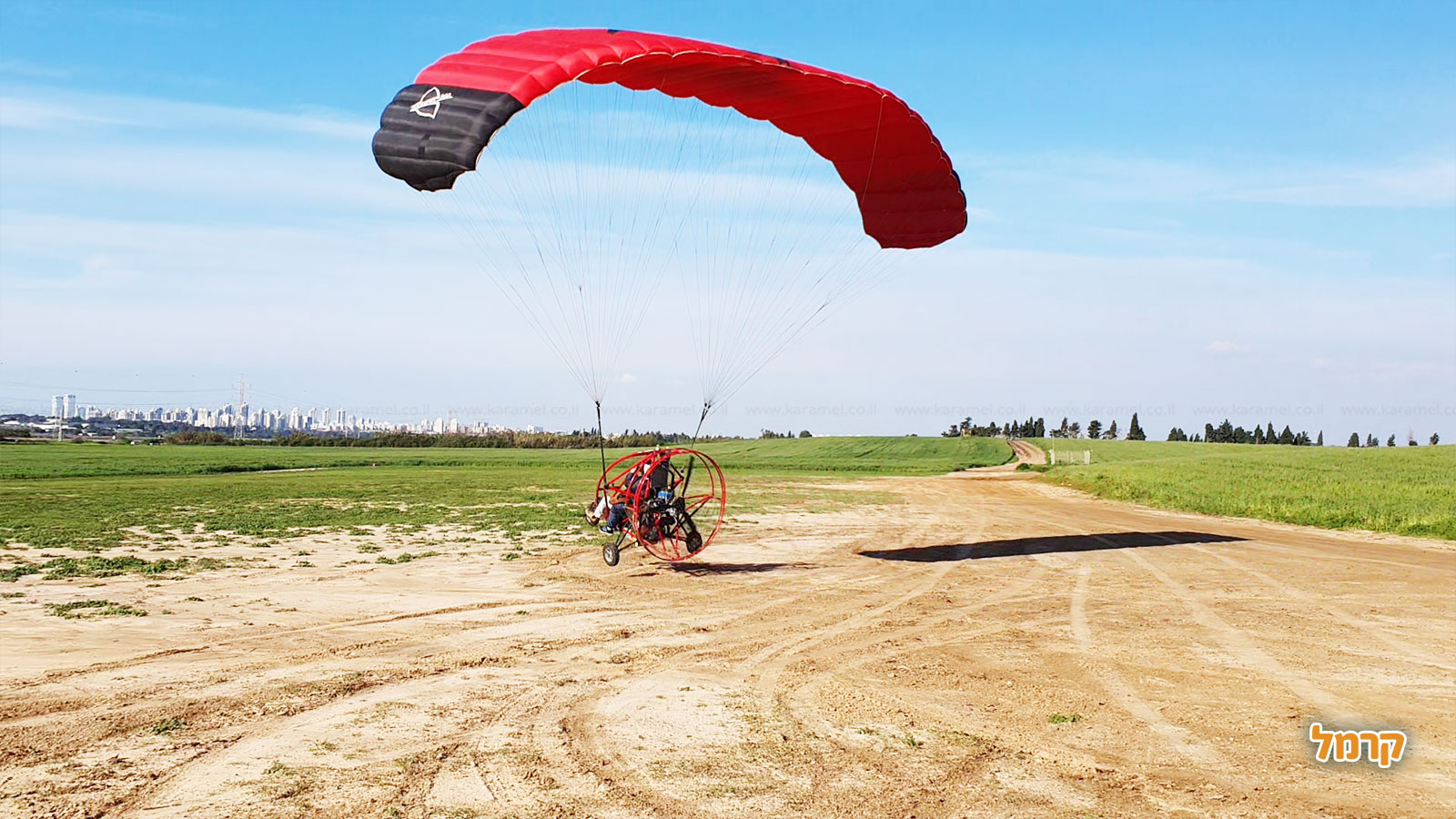 כנפיים מצנחי רחיפה - 073-7576628
