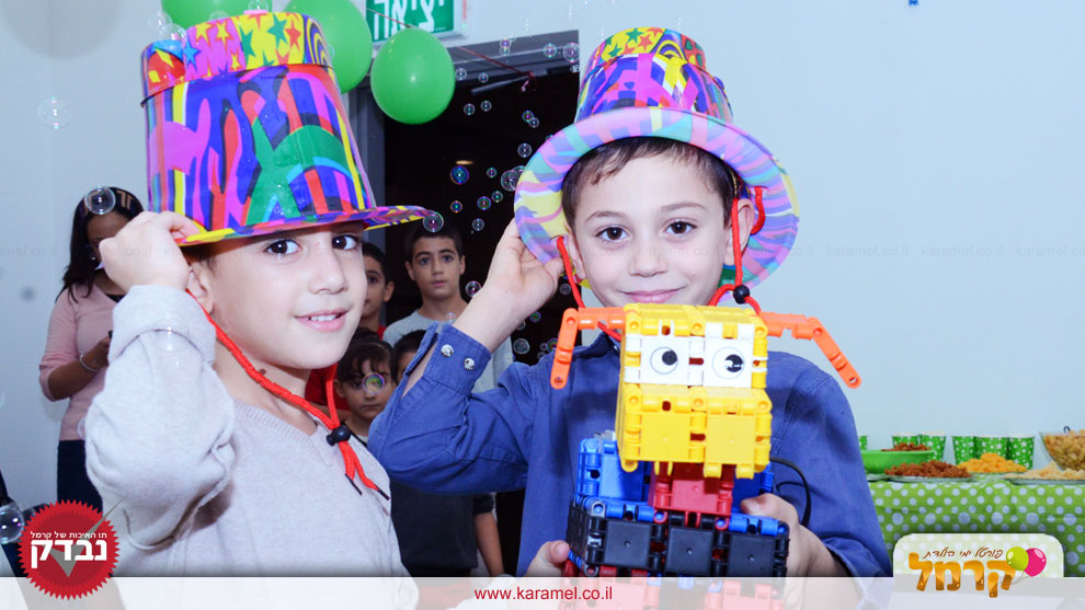 רובוכיף - הפעלת רובוטים - 073-7576537