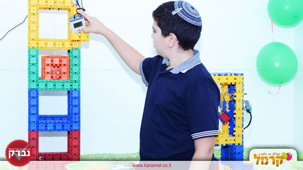 רובוכיף - הפעלת רובוטים - 073-7576537